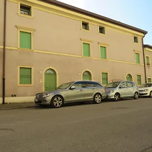 Dimore Residenza Zeno Apartamento
